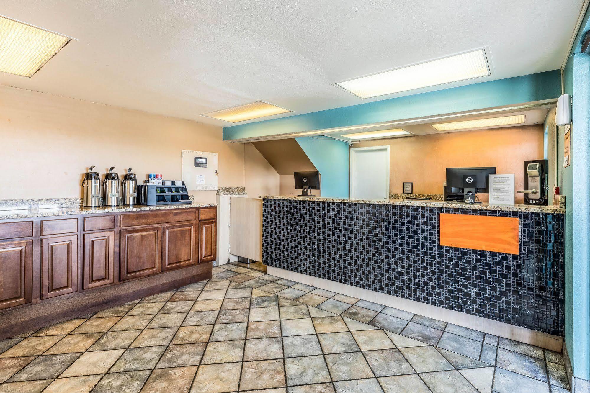 Rodeway Inn Fairgrounds-Casino Mango Zewnętrze zdjęcie